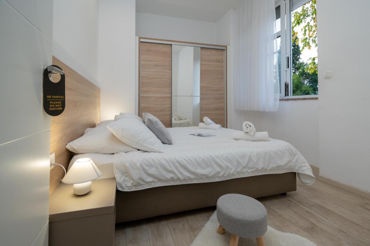 Apartments Palace Kolovare Zadar Exterior photo